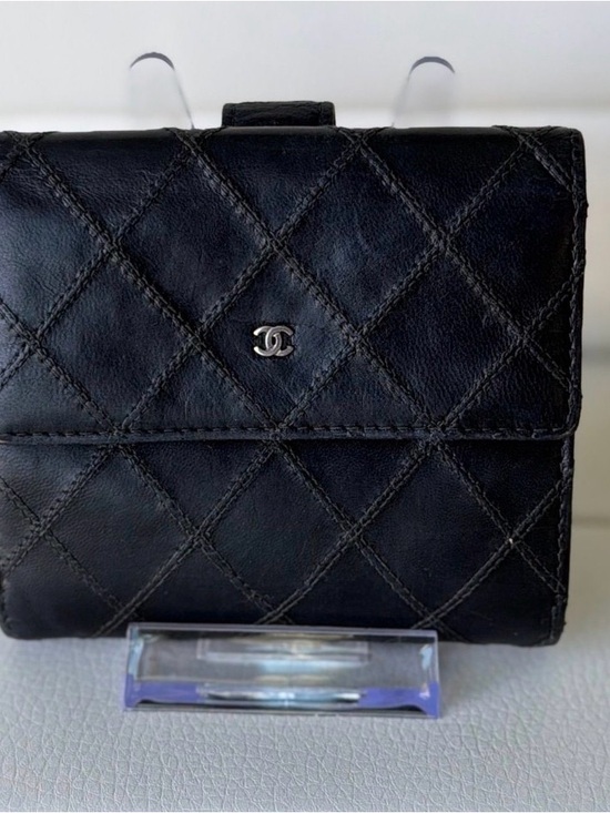 CHANEL Handbags - CHANEL Black Leather Bifold Wallet with Serial Sticker